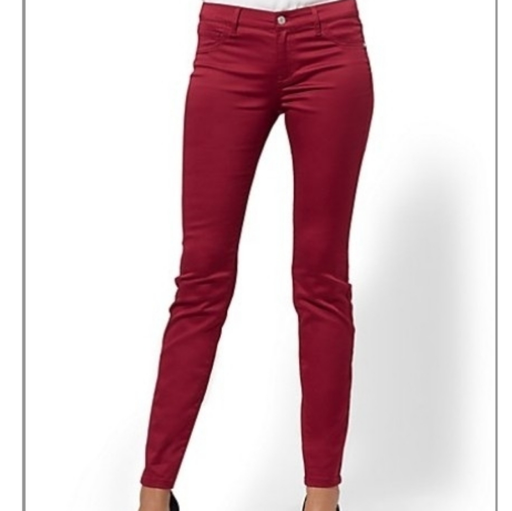 NY&C Runway Legging